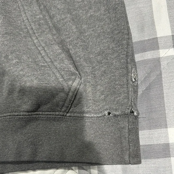 Nike Gray Sweatshirt Classic Pullover Hoodie Size S​ - Picture 2 of 5